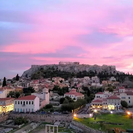 Luxurious In Acropolis
