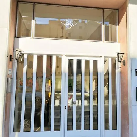 Luxurious Minimal In Acropolis Athens