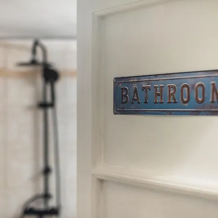 Apartment - Heated Jacuzzi - Free Bikes Athens
