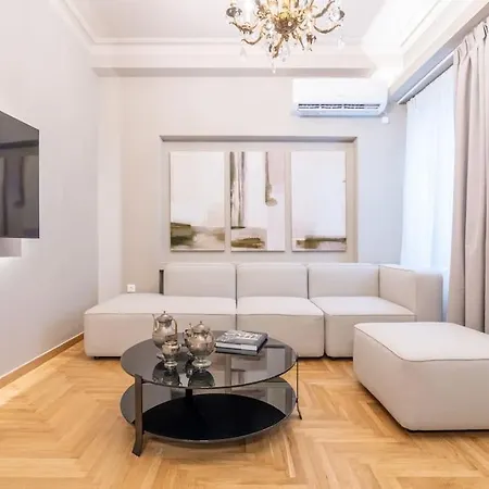 Urban Elegance In Kolonaki *