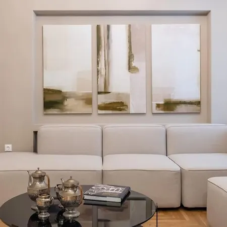Urban Elegance In Kolonaki