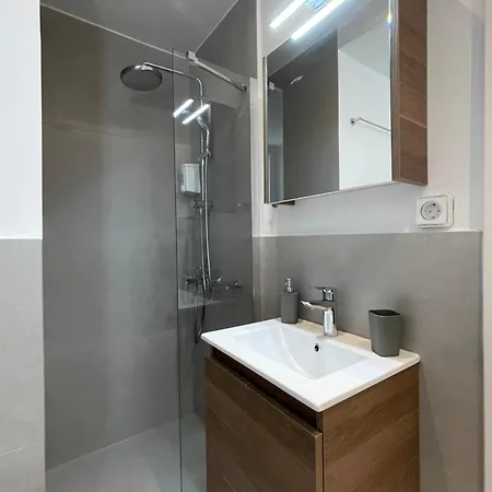 Acropolis View Luxurious Living