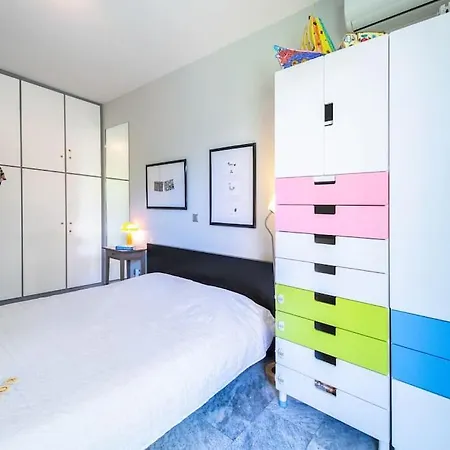 Apartment The Place In Voula For 4