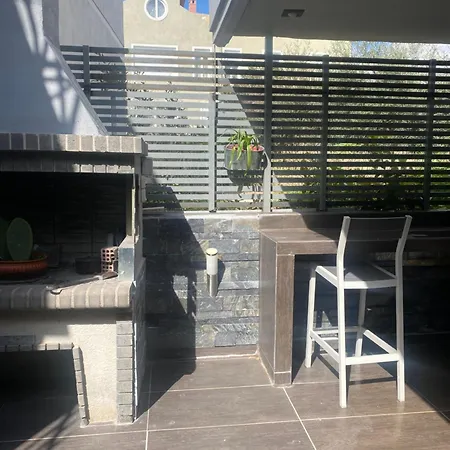 Gardenista In Gerakas *
