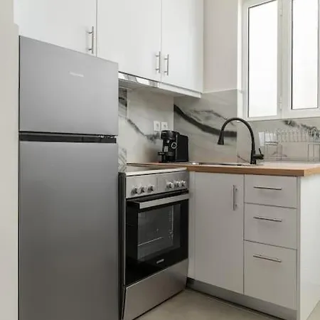 Acropolis Skyview Apartment