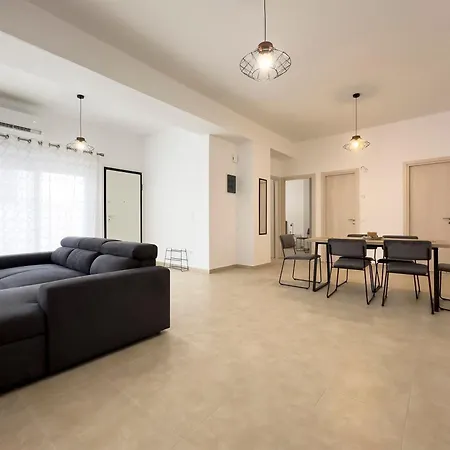 Glenvar Heights I2 90 Sqm Cozy In Paleo Faliro