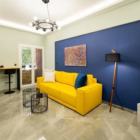 Liv - Comfortable Designer In Lycabettus Apartment Athens