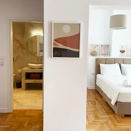 Apartment With Terrace In A Romantic Alley, Plaka *