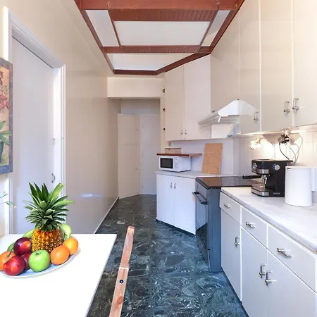 Pagrati With Park View Balcony - Opp Pangrati Grove Athens