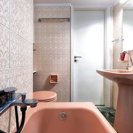Apartment Pagrati With Park View Balcony - Opp Pangrati Grove *