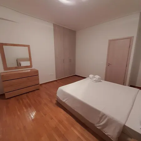 Coral Apartment-three Bedroom With Balcony And Sea View Athens
