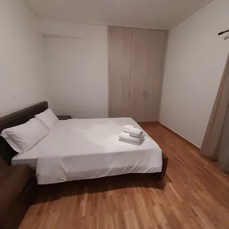 Coral Apartment-three Bedroom With Balcony And Sea View