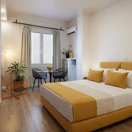 Athenian Sensations And In The Heart Of Athens