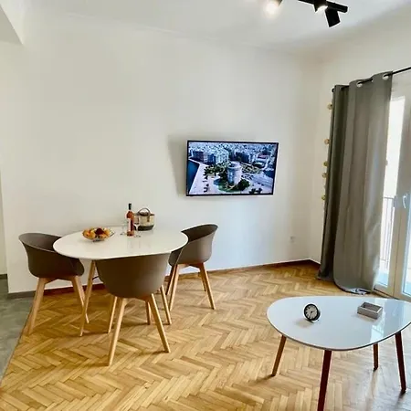 Stylish Spacious At The Centre Of Monastiraki Appartement Athènes