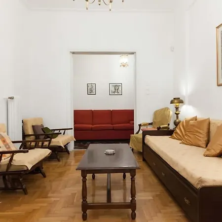 Charming Vintage 2br With Balcony In Koukaki Apartment Athens