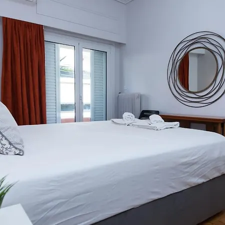 Apartment Classical Beauty 3bd In Peacefull Nea Filothei