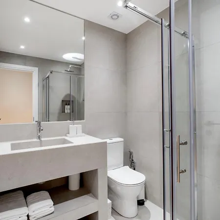 Acropolis Apartment *