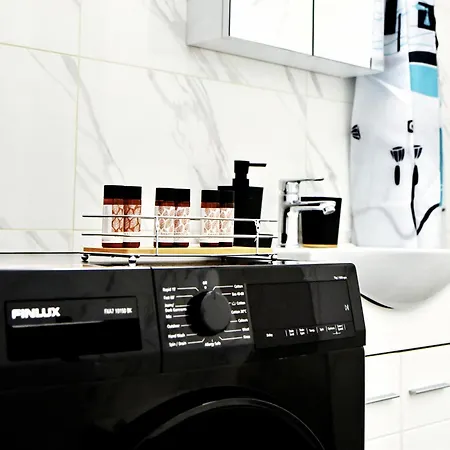 Kipseli New Modern & Cozy 65tv Netflix Apartment *