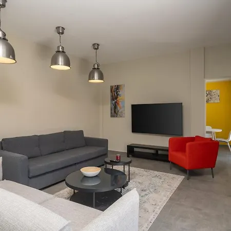 Liv - Sunny Penthouse Near Acropolis Athens