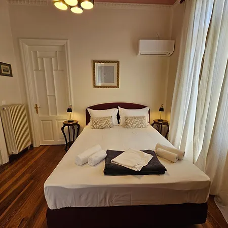 Apartment Acropolis Eternal Mansion By Yha Athens