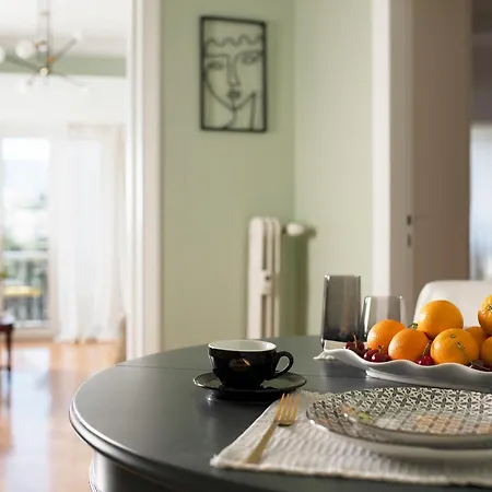 Hospes - Chic Retro Retreat In The Heart Of Apartment