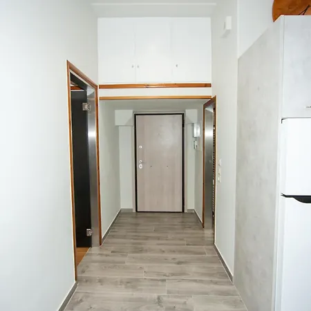 Cozy Penthouse Next To Station *
