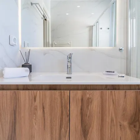 Voula Riviera Luxury