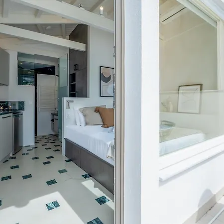 Plaka - Acropolis View Apartment