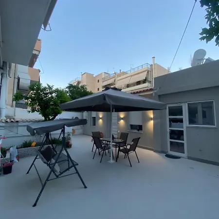 Alexandra Apartment