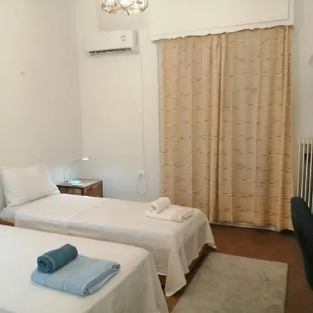 ανακαινισμένο 8 λεπτά από το μετρό. * Athens
