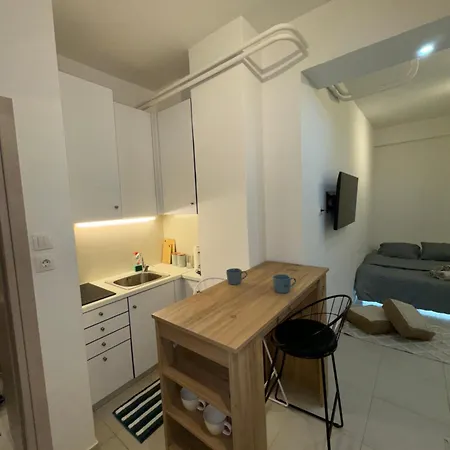 Quiet Stylish Apartment Athen