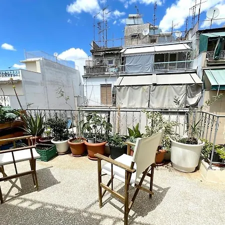 Private Flat With 2 Sunny Balconies & Super King Bed