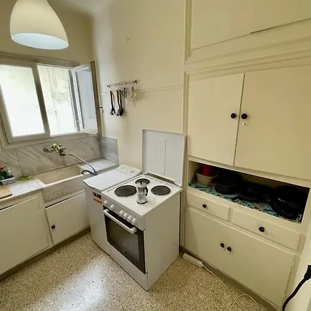Apartment Private Flat With 2 Sunny Balconies & Super King Bed *