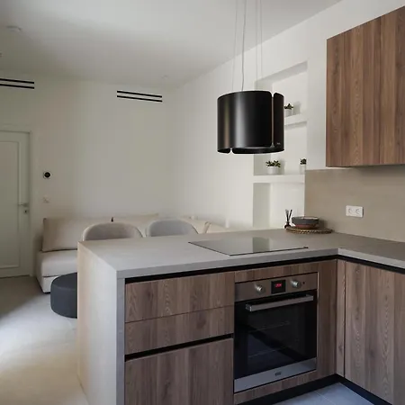 Plaka House - Boutique *
