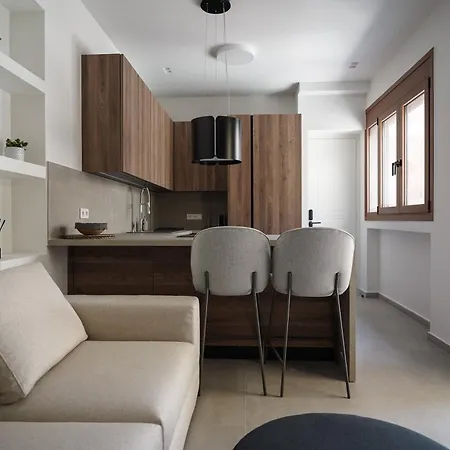 Plaka House - Boutique *