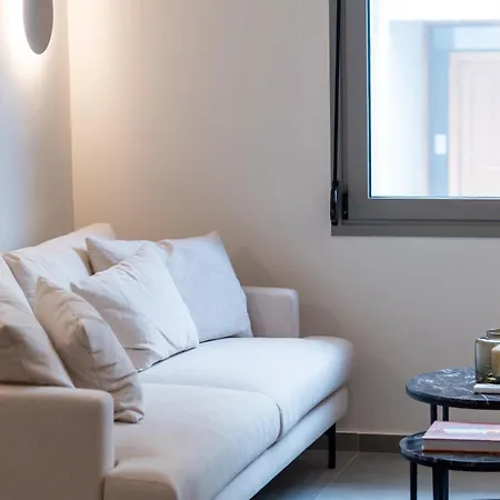 Urbanlux Boutique Apartment *