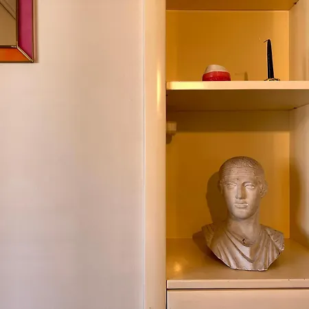 Unique Fox Paradise Duplex Apartment Athens