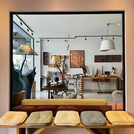 Lotus Center Apartment *