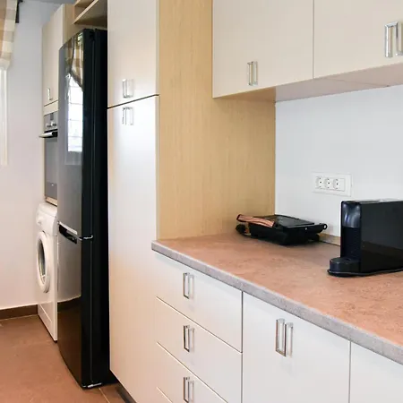 Apartment Stylish In Vouliagmeni *