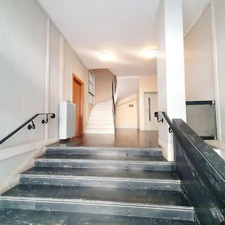 George's Cozy 60m2 7' Metro * Athens