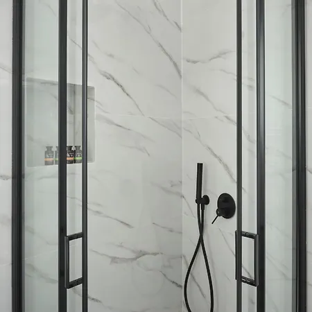 Art Deco In Kolonaki Apartment *