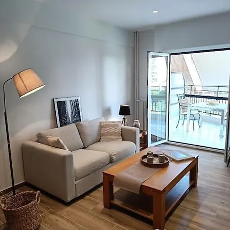 Parkview Elegant 4th Floor- Newly Remodeled Athens
