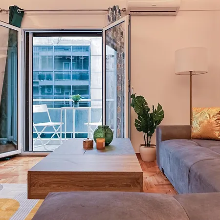 Acropolis Aria Apartment-steps To Metro & Tram