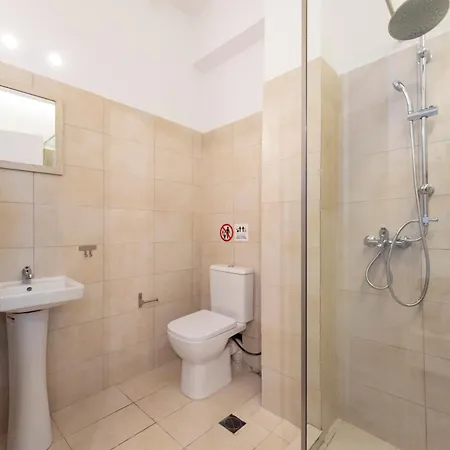 Apartment Ati-key *