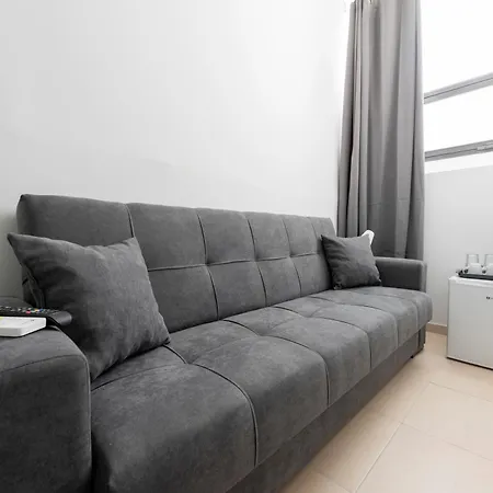 Apartment Ati-key