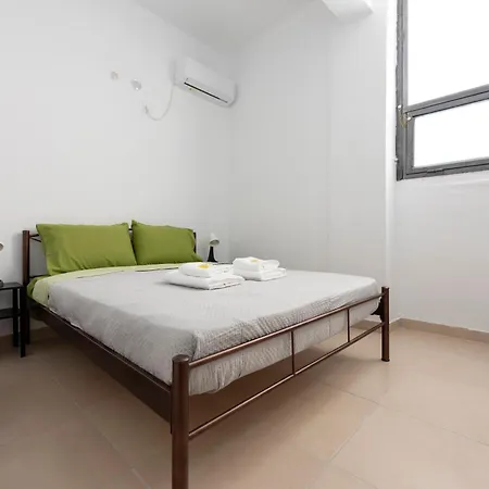 Apartment Ati-key *