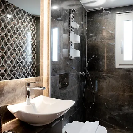 Brand New Three-bedroom In Kolonaki, Peridot - Homes *