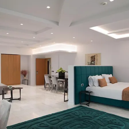 Athenaeum Grand Hotel