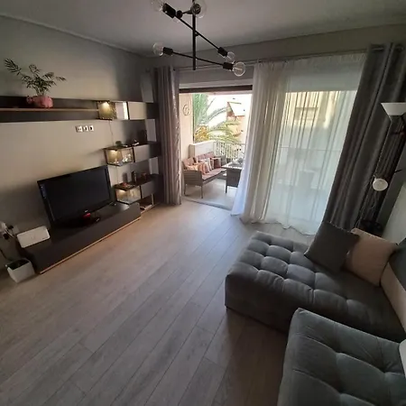 Apartment Lovely Faliro Next To The Sea. *