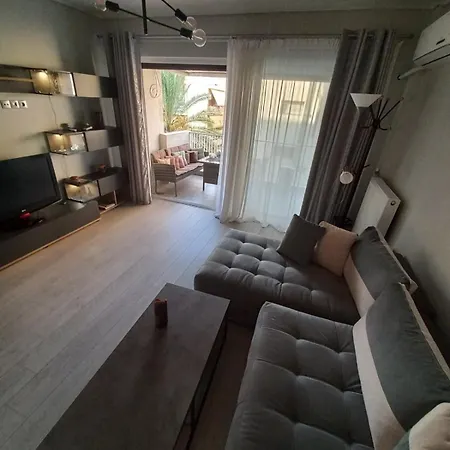 Lovely Faliro Next To The Sea. Apartment